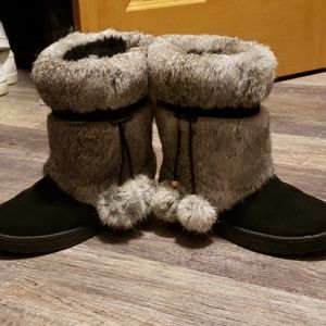 Fur bearpaw boots